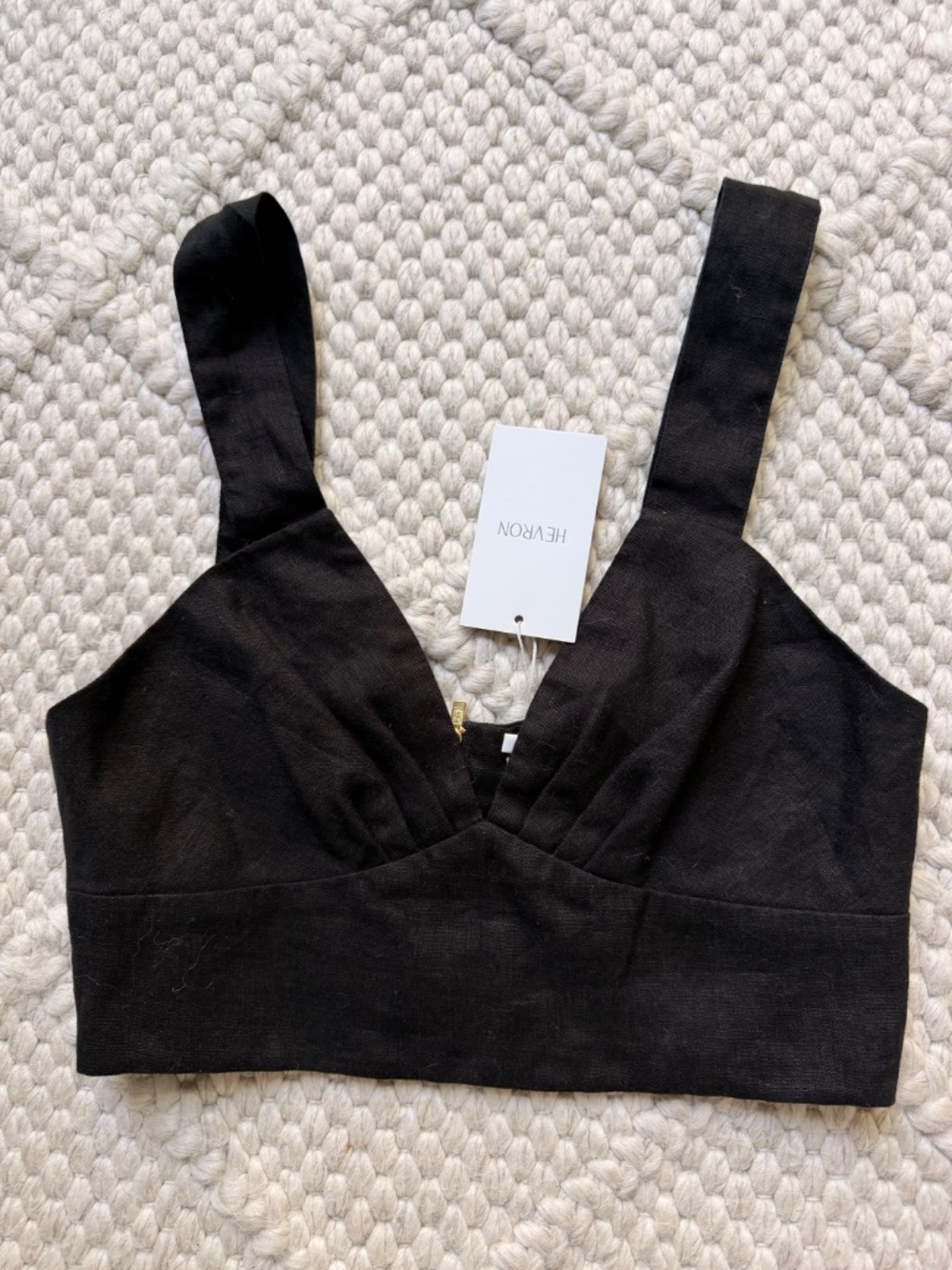 NWT! Gorgeous HEVRON Levy Linen Top in Black - Picture 4 of 6